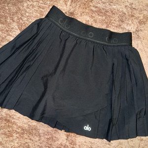 ALO Yoga pleated Skort